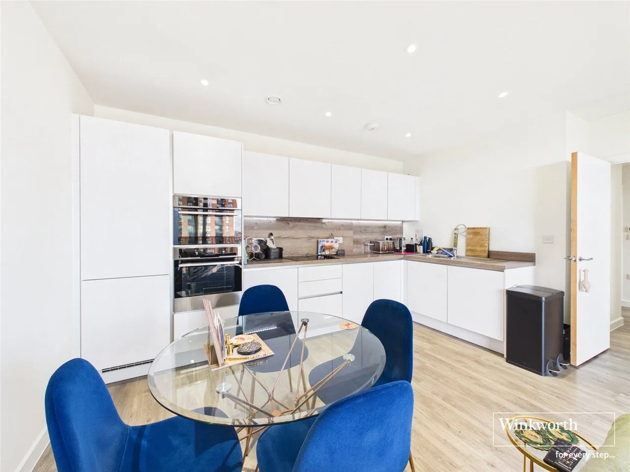 Moorhen Drive, London, NW9, photo 5