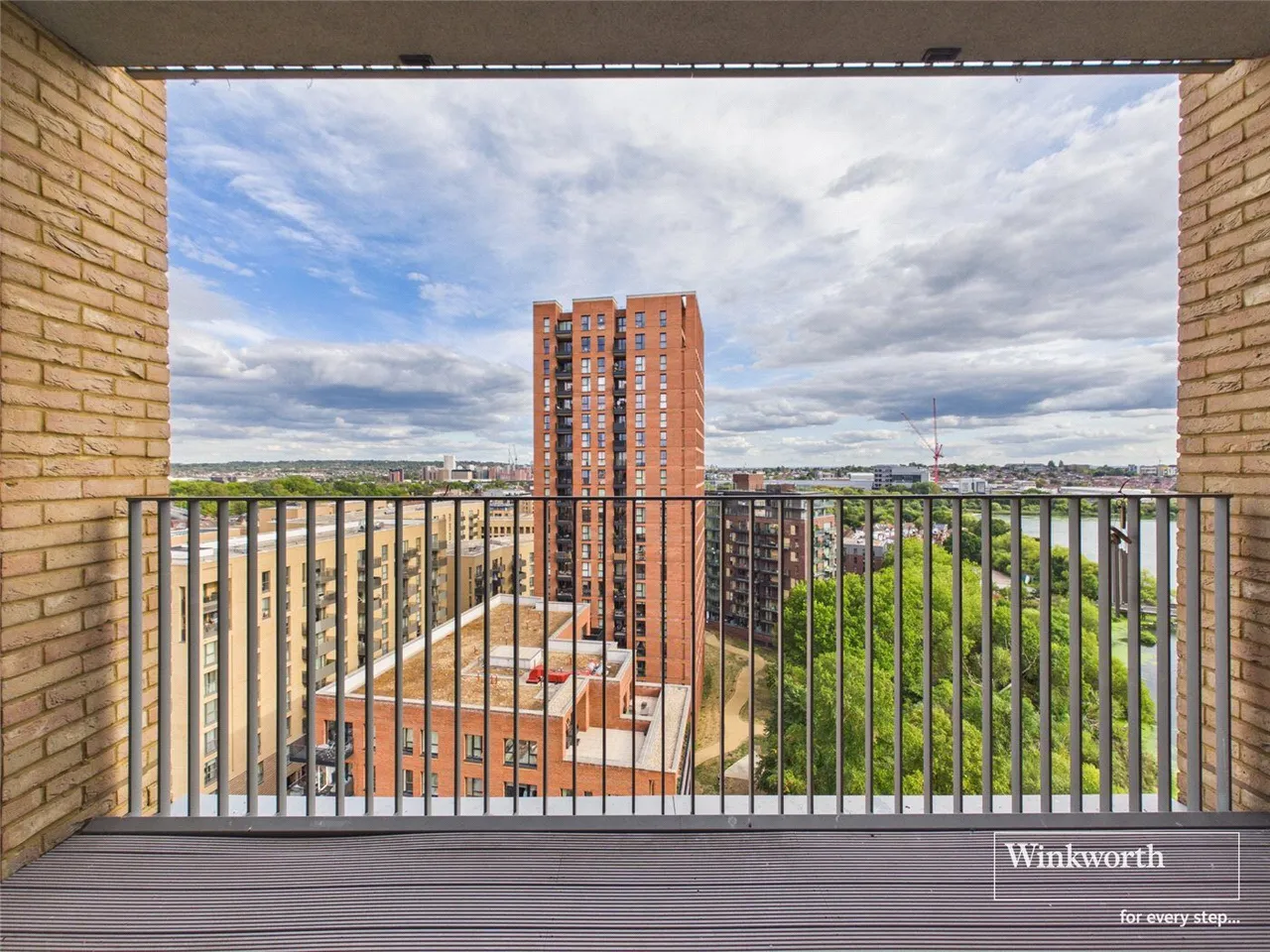 Moorhen Drive, London, NW9, photo 11