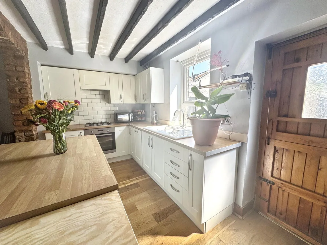 Plas Newydd Buildings, Abergele, Conwy, LL22 7HN, photo 6