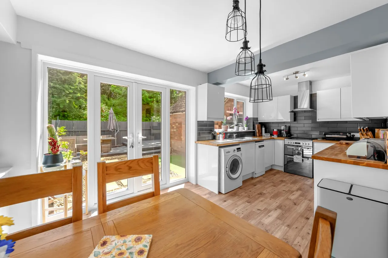 Plompton Drive, Harrogate, HG2, photo 6