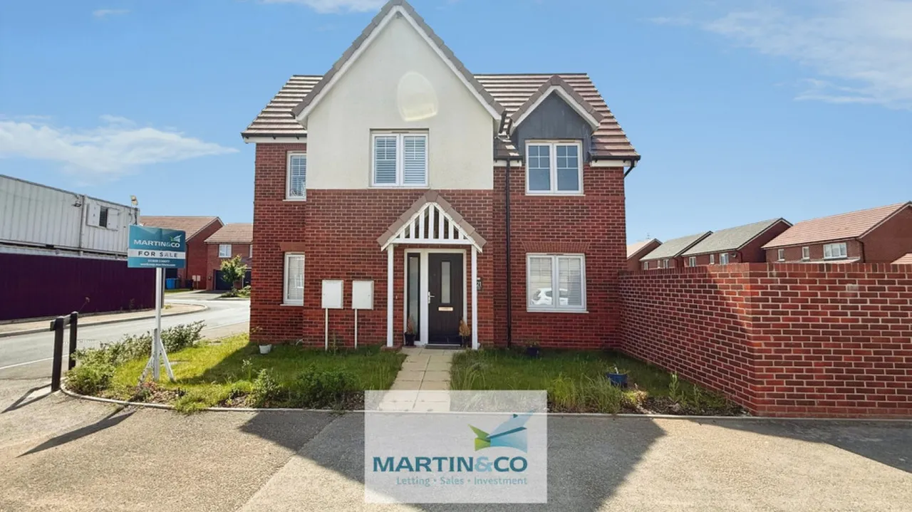 3 bed house for sale — Trinity Fields Road, Reford