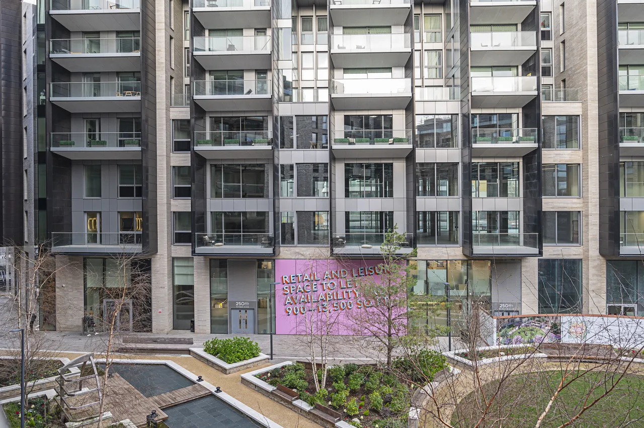 Flat 12, 6 Macclesfield Road, London, photo 6