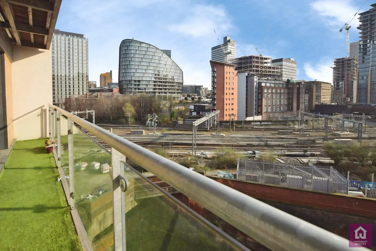 Redbank, Green Quarter, M4, photo 2