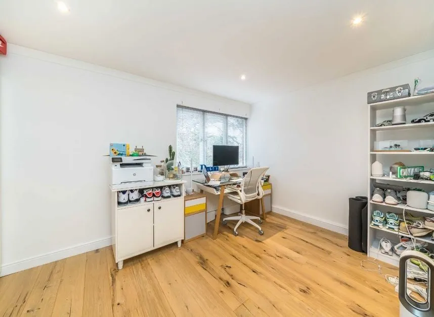 Mallard Place, Strawberry Hill, TW1, photo 5