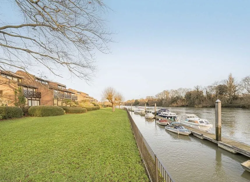 Mallard Place, Strawberry Hill, TW1, photo 9