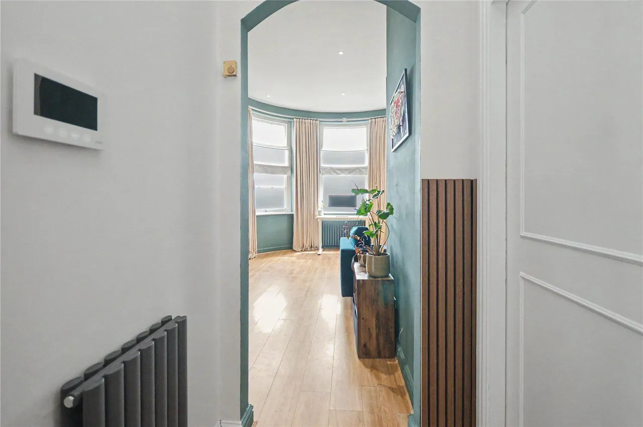 Cockburn Close, Leeds, LS11, photo 12