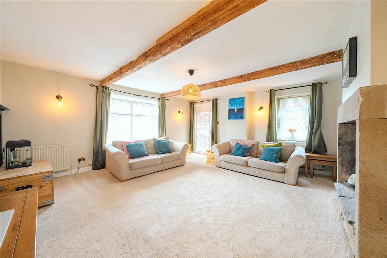 Fartown, Pudsey, LS28, photo 12