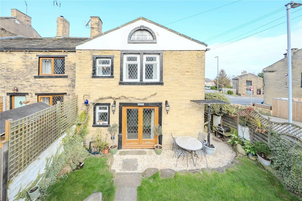 Fartown, Pudsey, LS28, photo 19