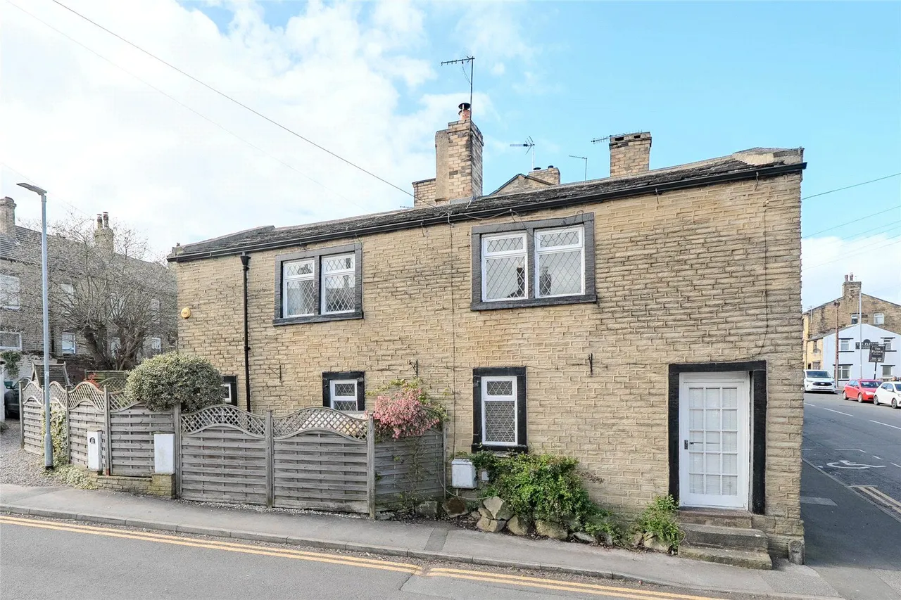 Fartown, Pudsey, LS28, photo 20