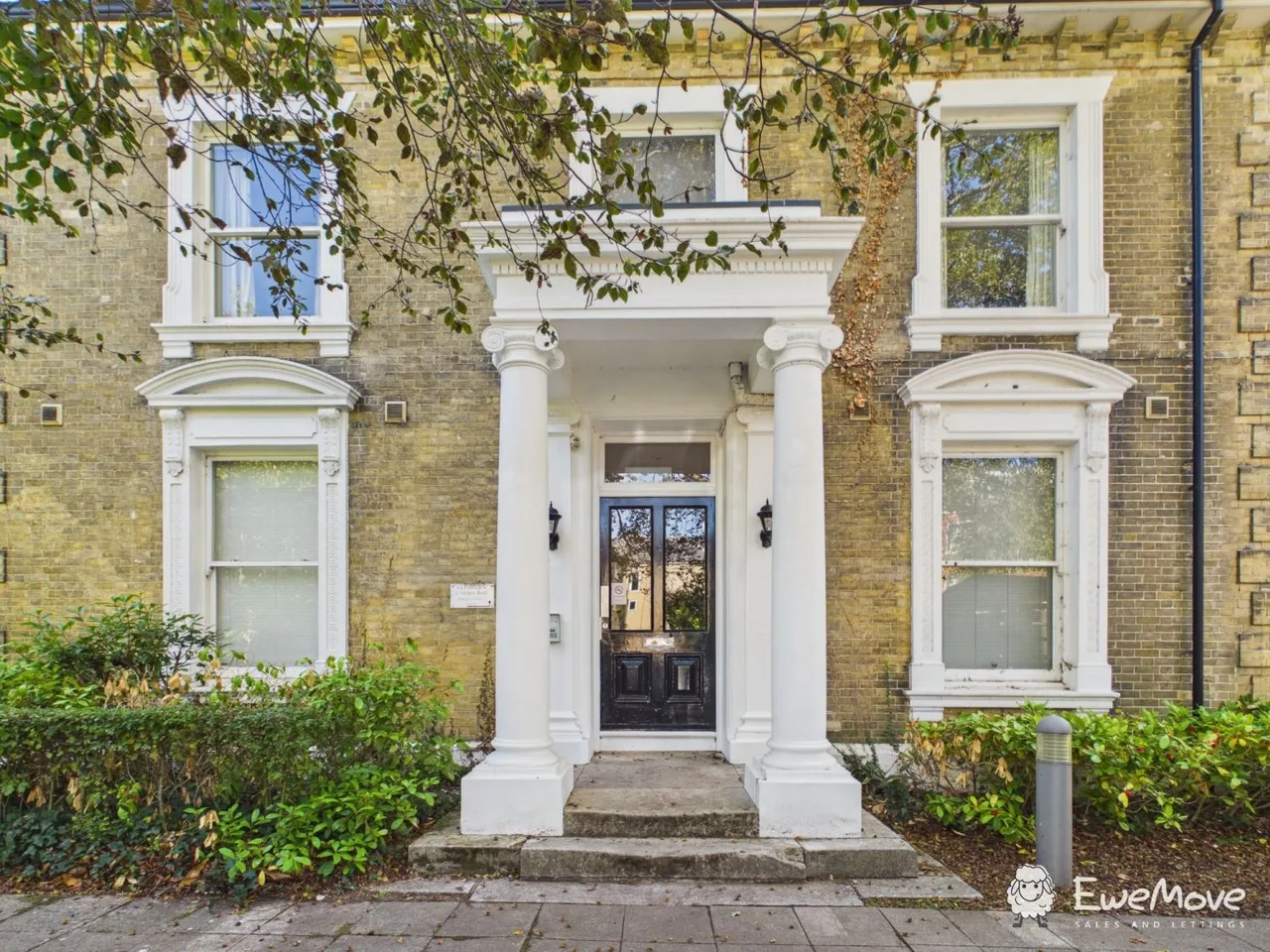 2 bed flat for sale, Archers Road, Southampton, SO15