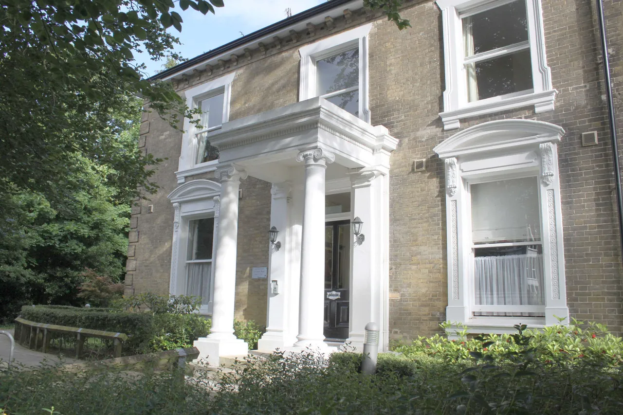 Archers Road, Southampton, SO15, photo 2