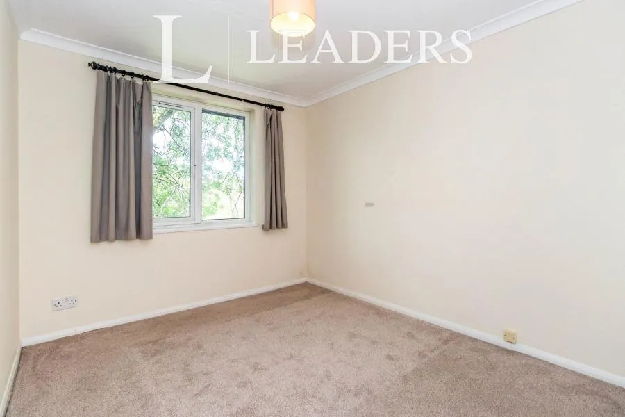 Clowser Close, Sutton, SM1, photo 9
