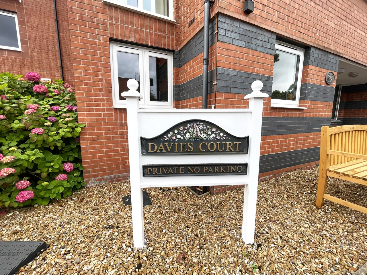 Metcalfe Drive, Romiley, SK6, photo 16