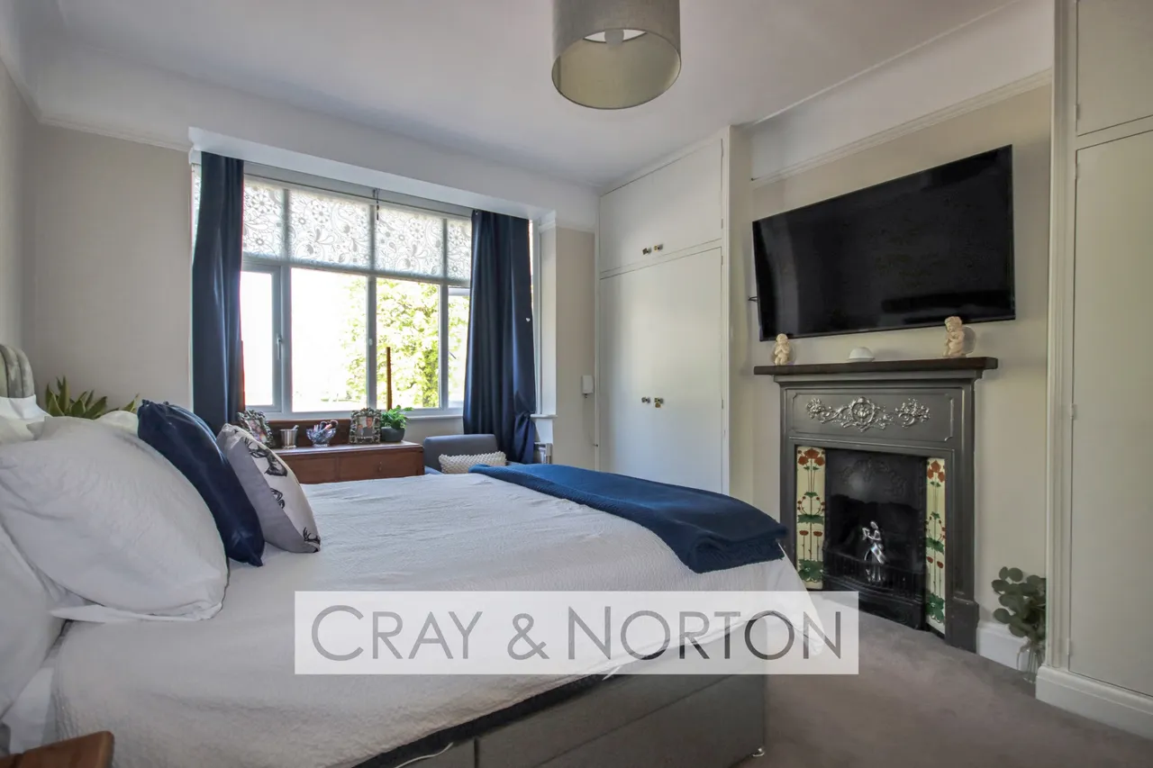 Lower Addiscombe Road, Addiscombe, CR0 7AJ, photo 6