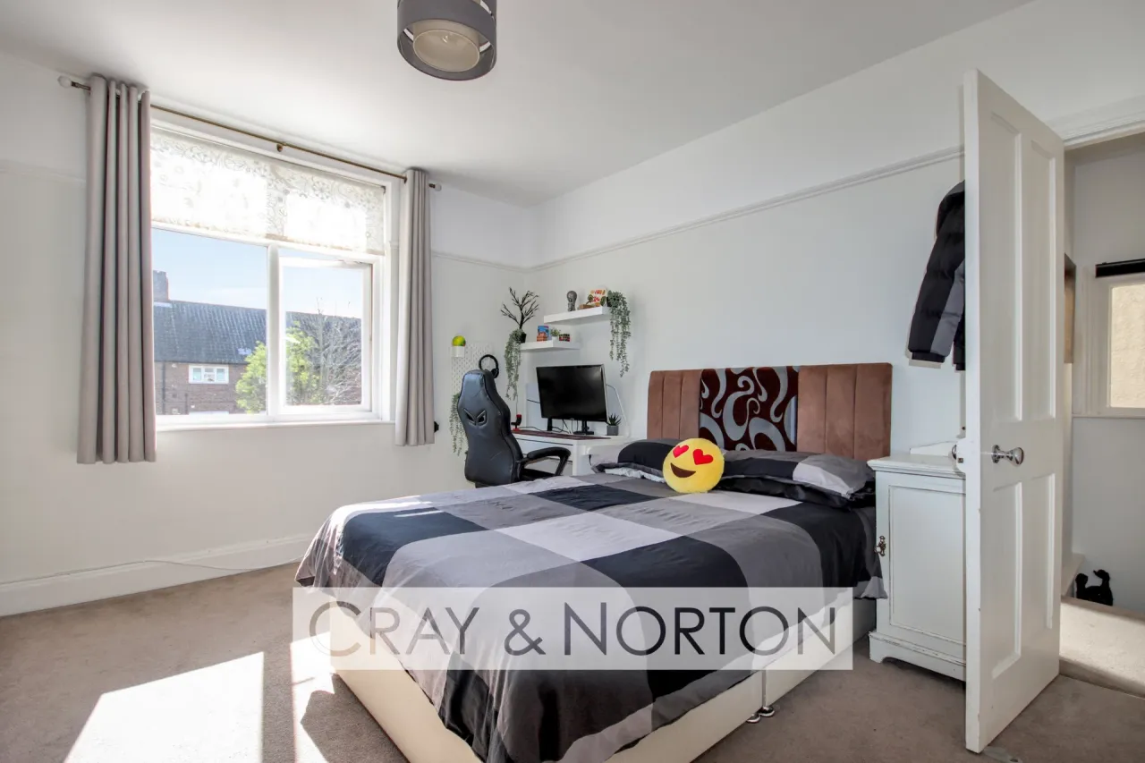 Lower Addiscombe Road, Addiscombe, CR0 7AJ, photo 18