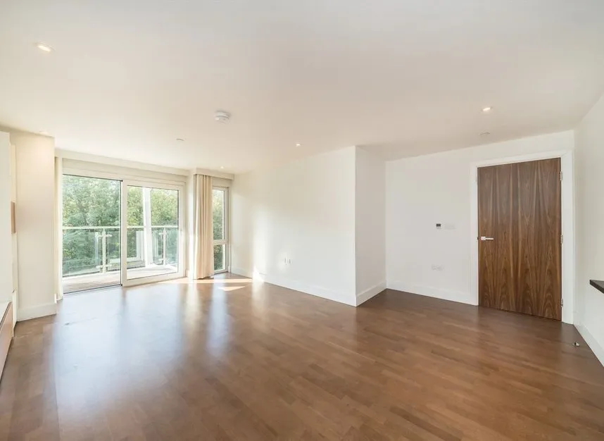 Henry Macaulay Avenue, Kingston Upon Thames, KT2, photo 3
