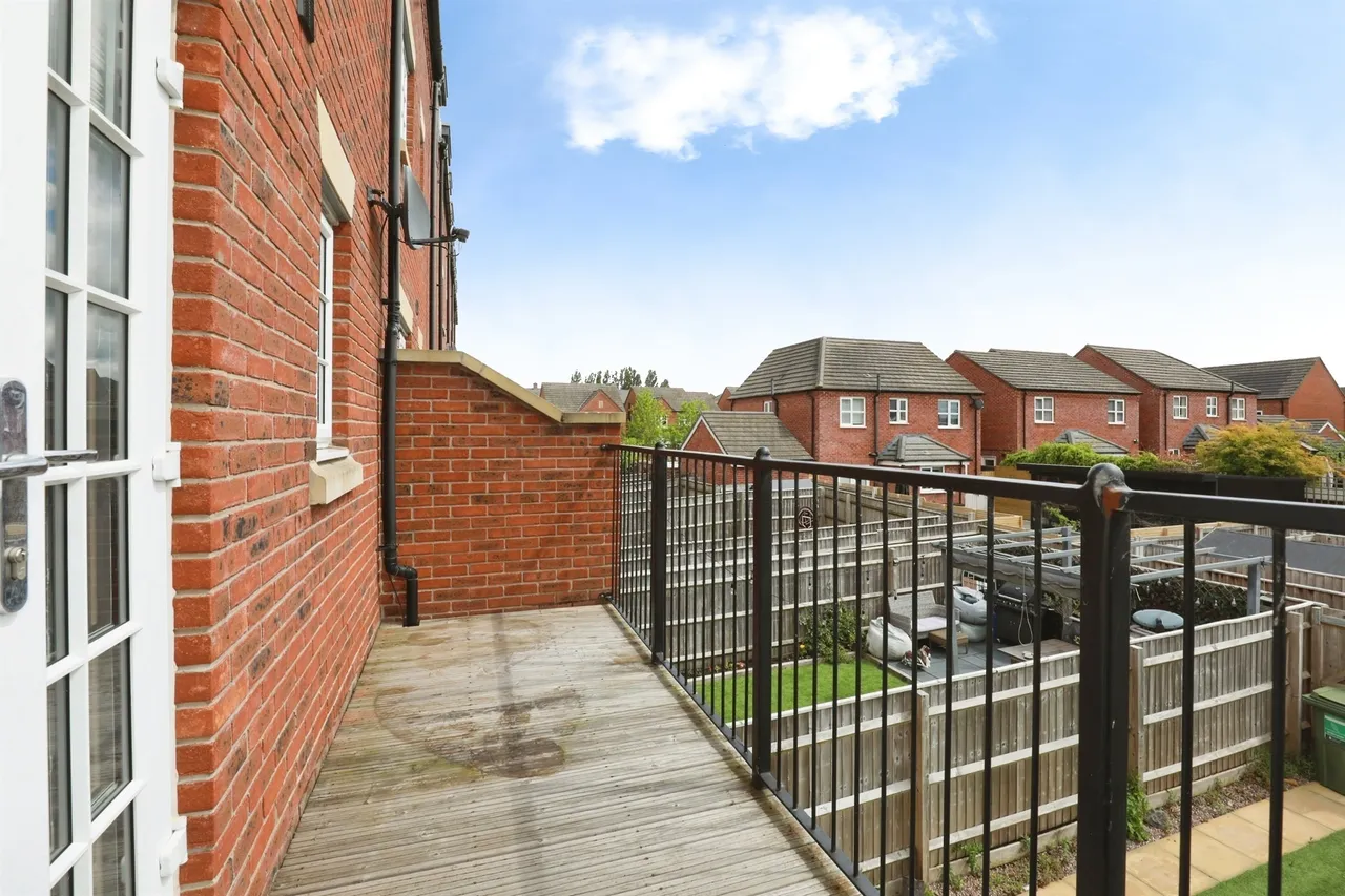 Curzon Avenue, NORTHWICH, photo 2
