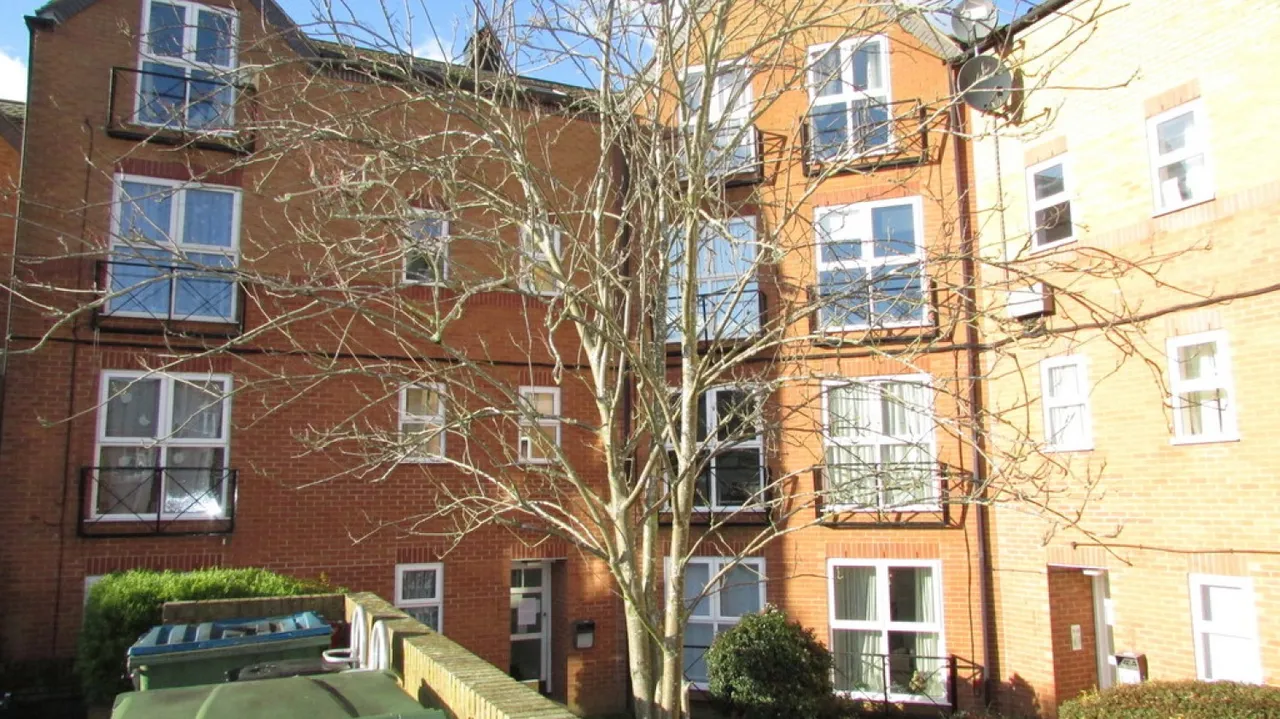 2 bed flat to rent — Ashby Court, Banbury, Oxfordshire