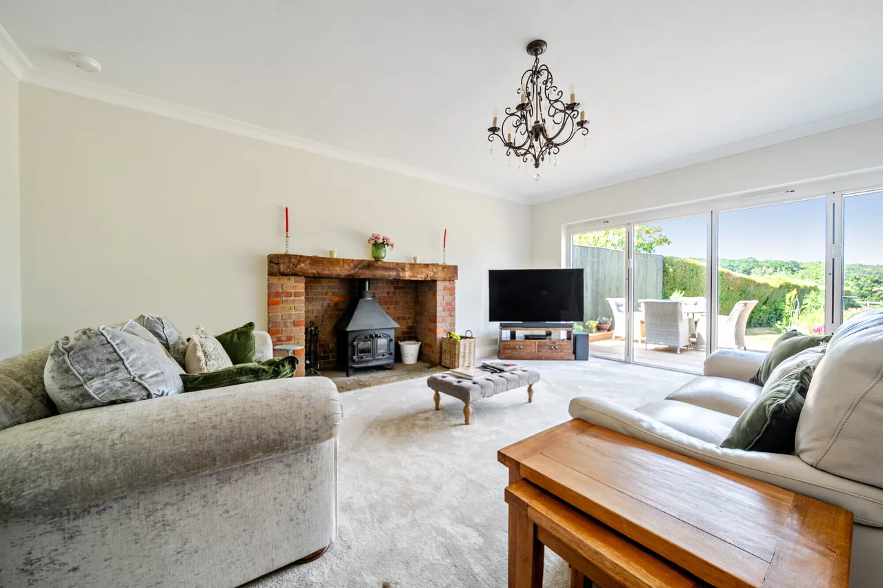 Jenkins Lane, St. Leonards, Tring, HP23, photo 4