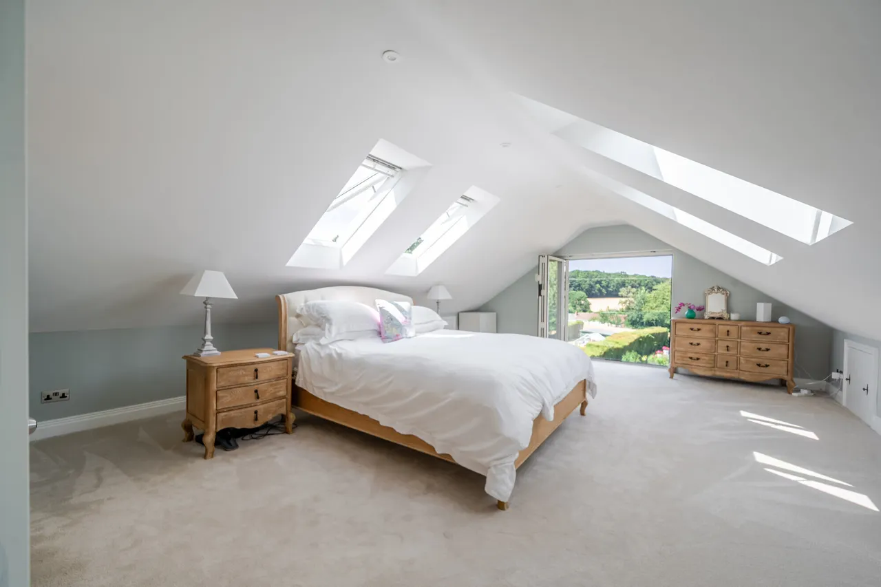 Jenkins Lane, St. Leonards, Tring, HP23, photo 12