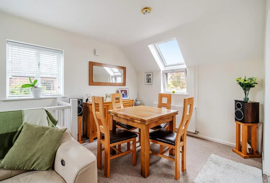 Grange Drive, Bishops Cleeve, GL52, photo 9