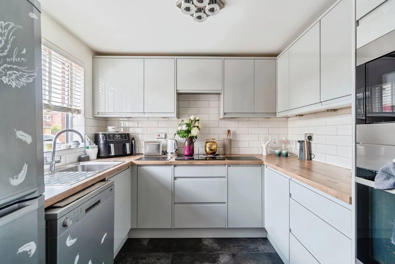 Bickford Close, Barrs Court, Bristol, BS30, photo 2