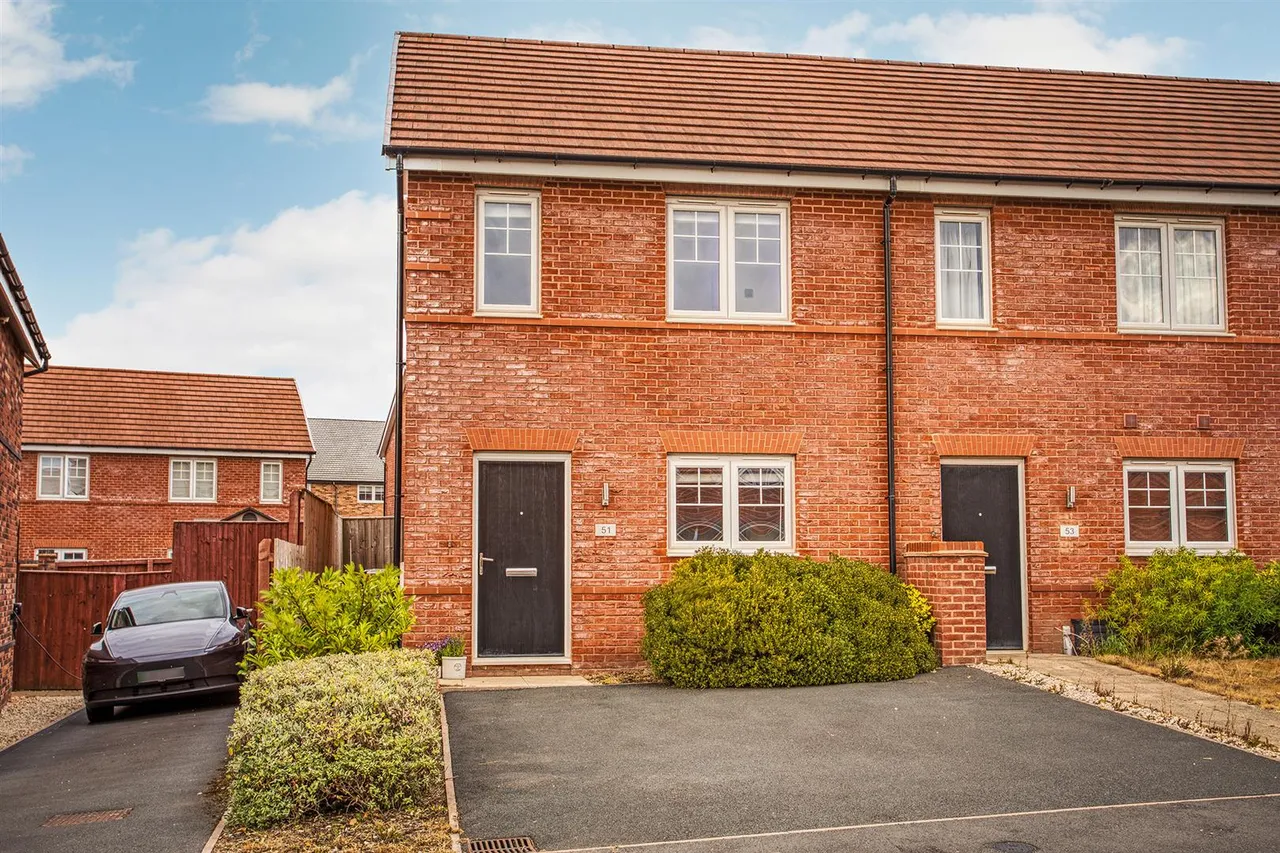2 bed house for sale, Kinglas Drive, Mickleover