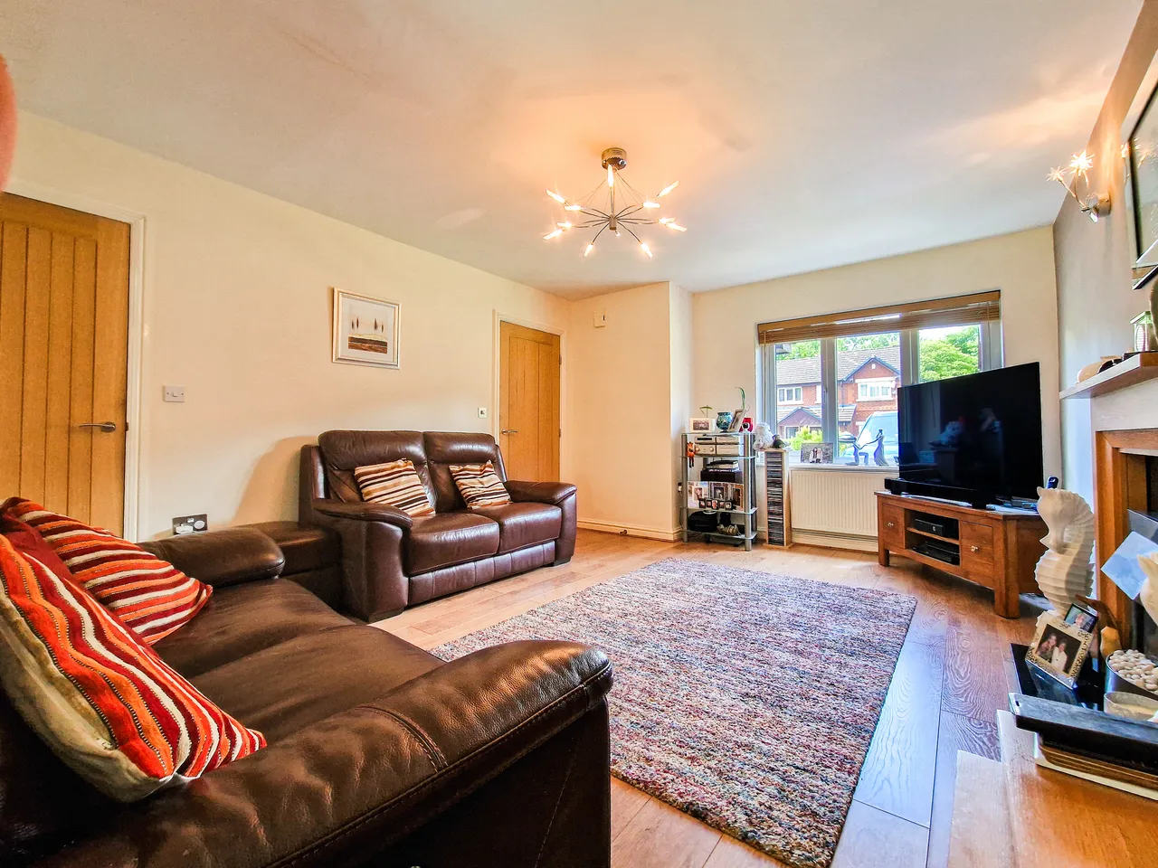 Greengate Close, Bury, BL9, photo 2