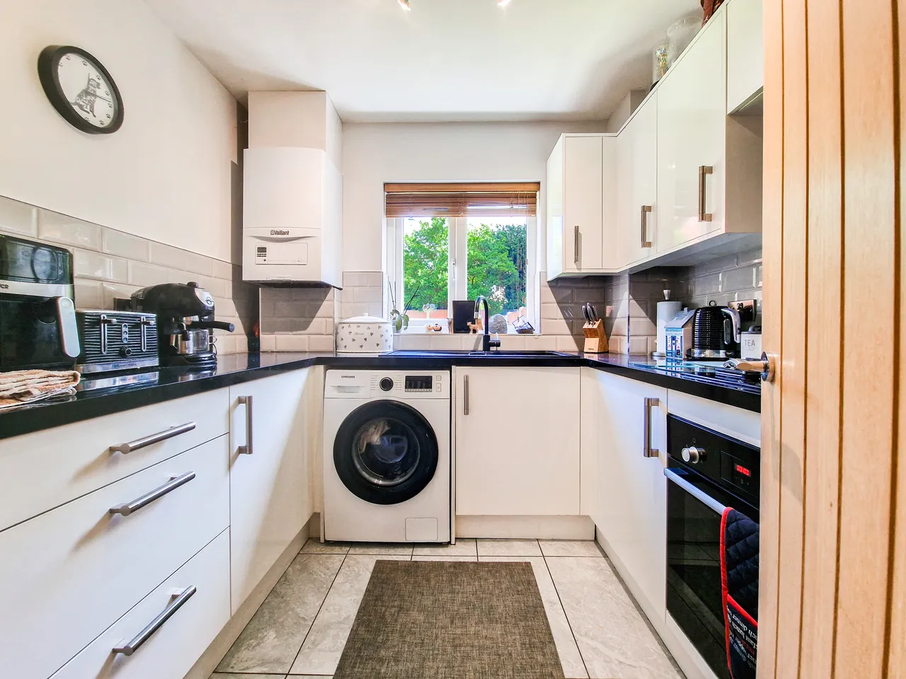 Greengate Close, Bury, BL9, photo 3