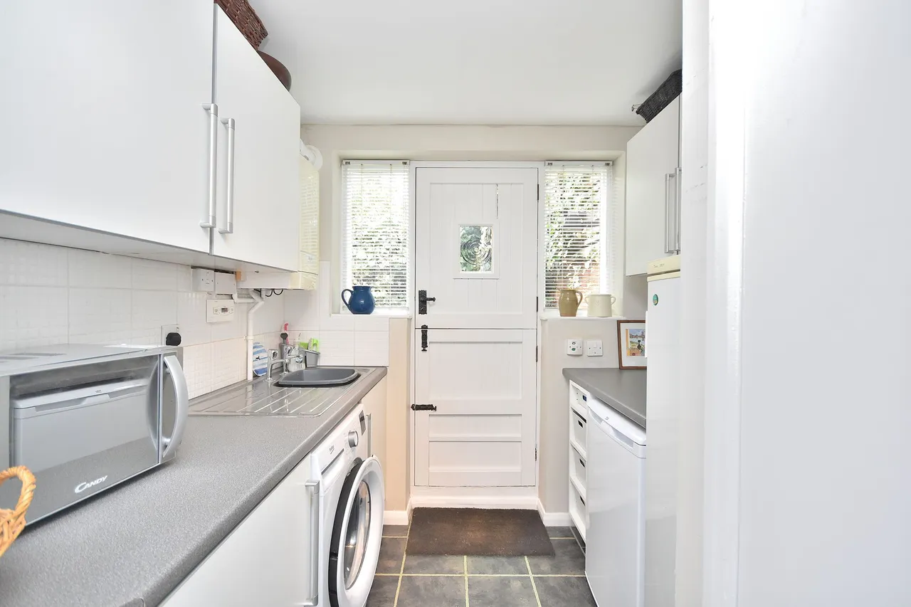 Eastern Avenue North, Northampton, NN2 7AS, photo 5