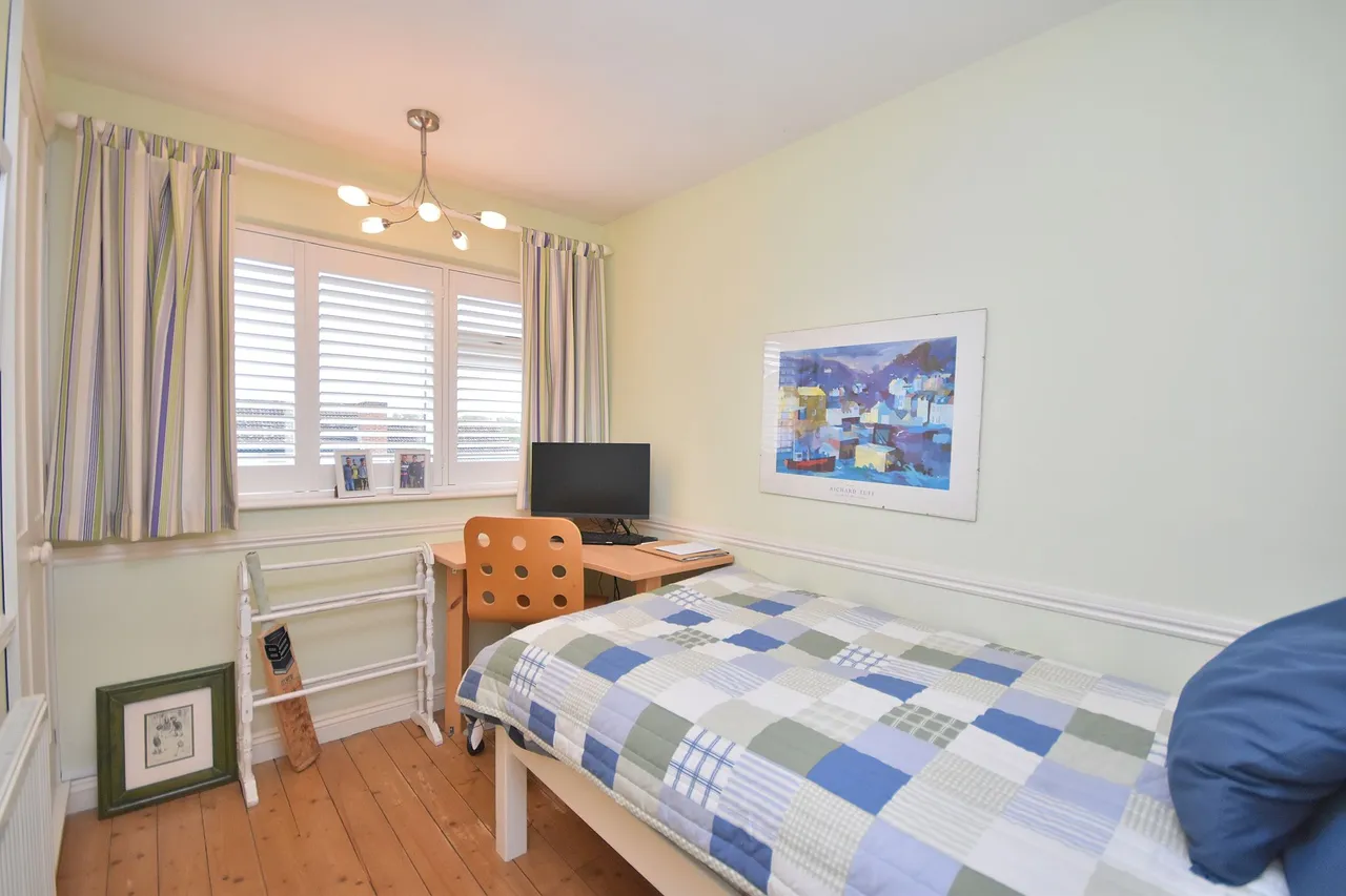 Eastern Avenue North, Northampton, NN2 7AS, photo 17