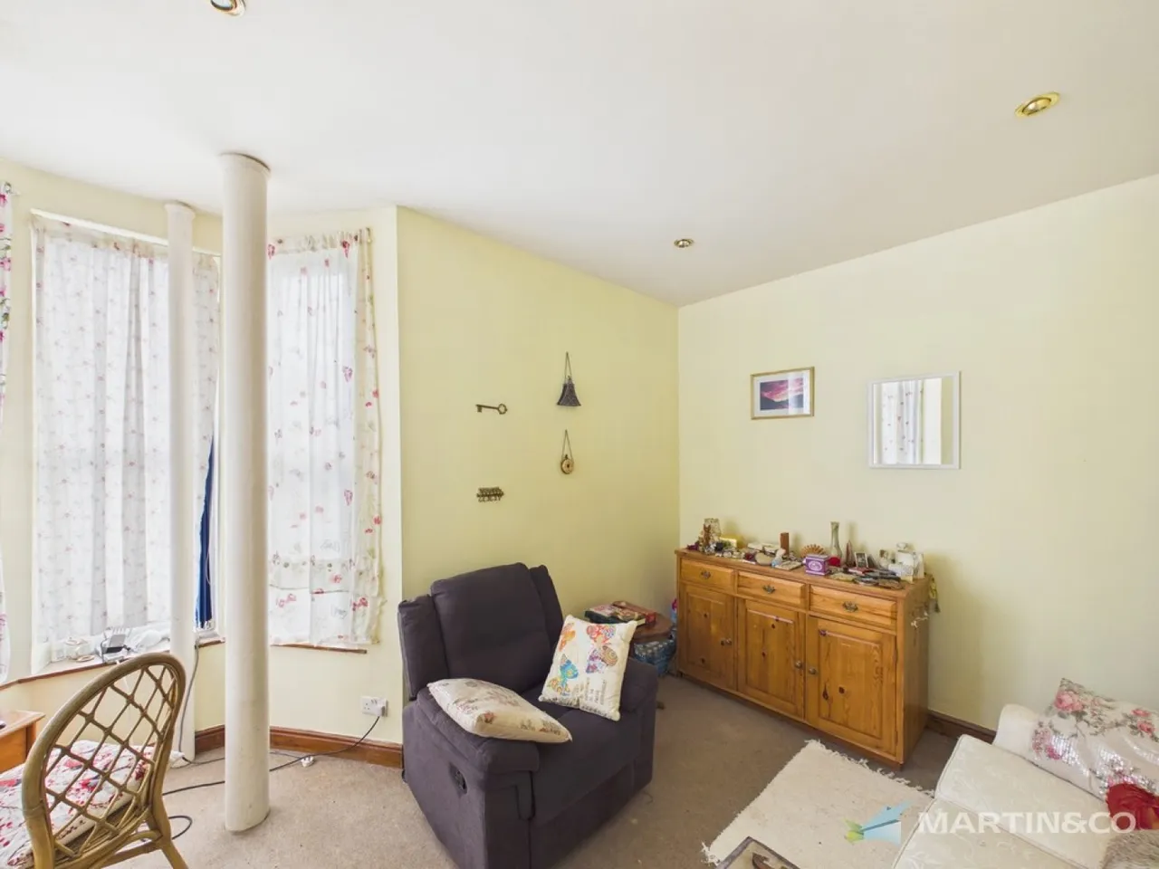 Carshalton Road, photo 2