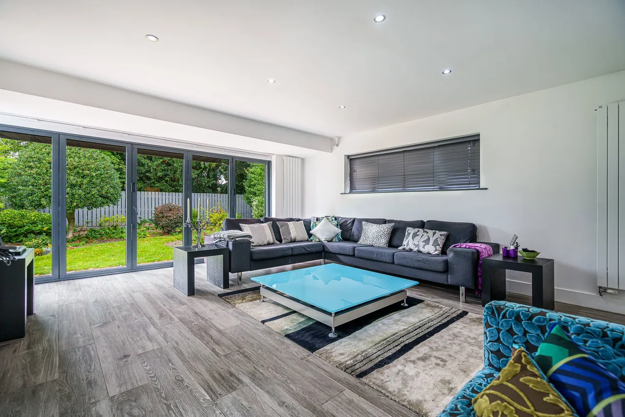 Pendene Road, Stoneygate, photo 7