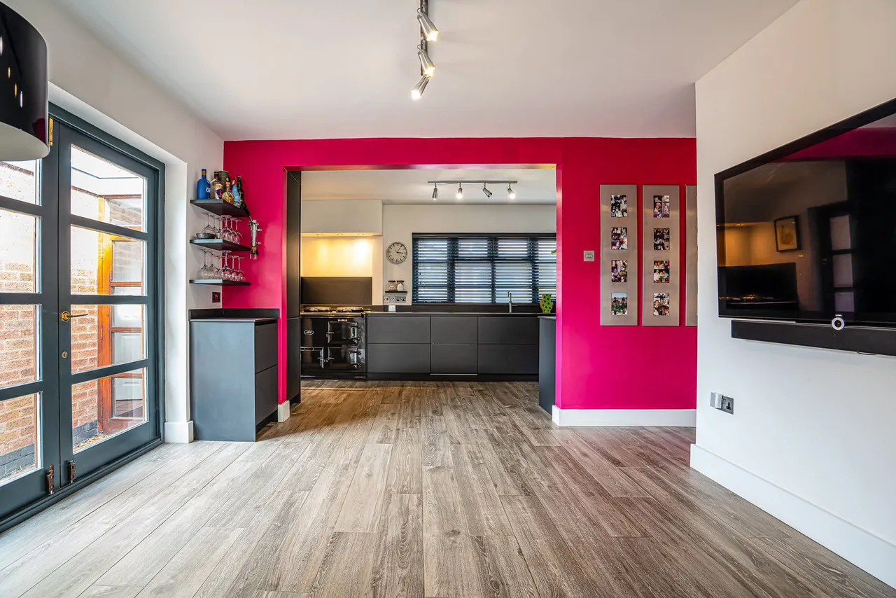 Pendene Road, Stoneygate, photo 9