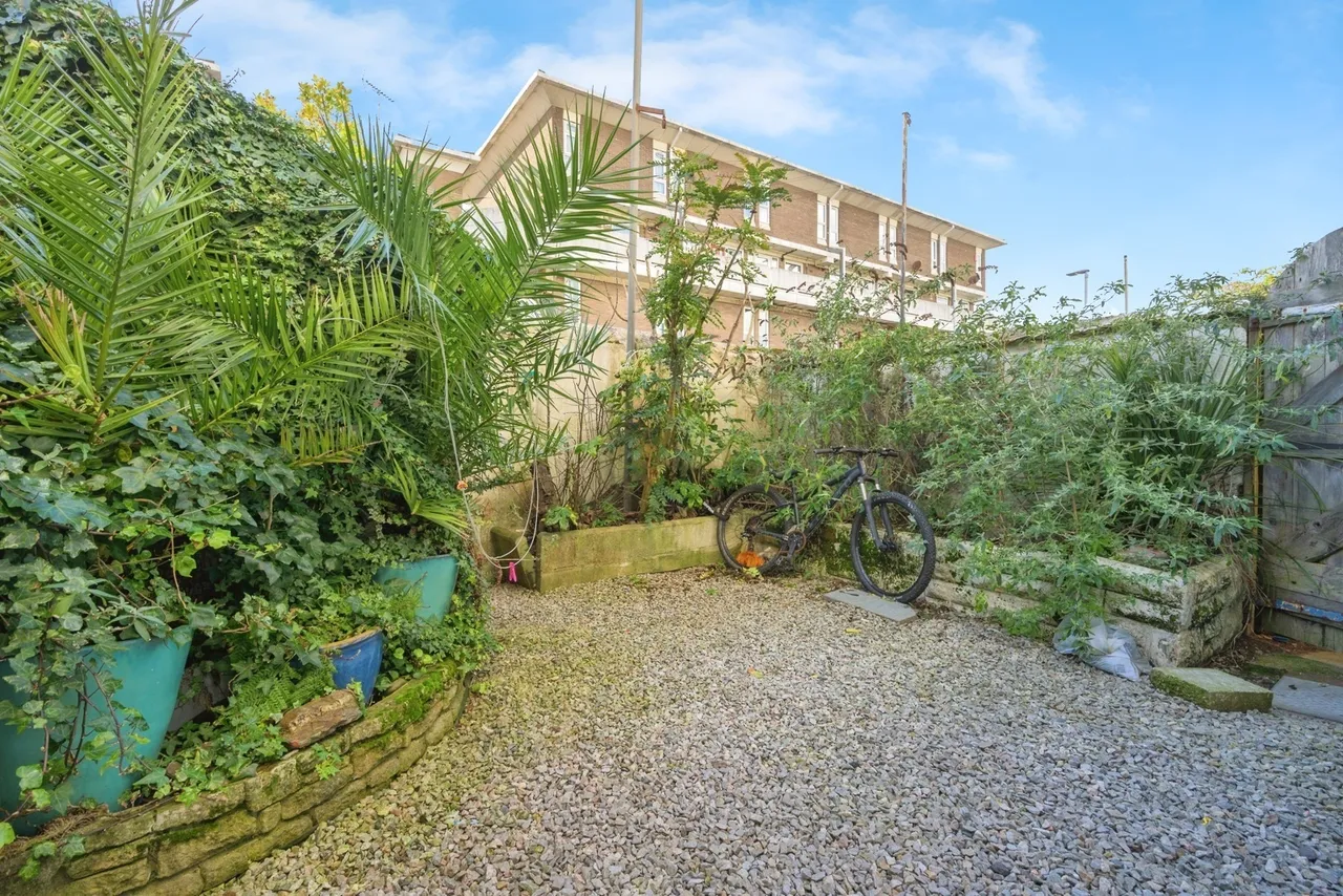 Eton Avenue, Plymouth, PL1, photo 6