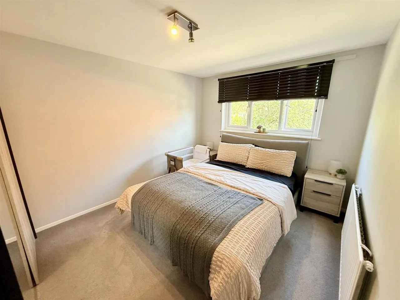 Navestock Close, photo 6