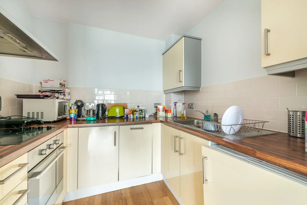 13 Bartholomew House, 4 Southern Row, London, photo 3