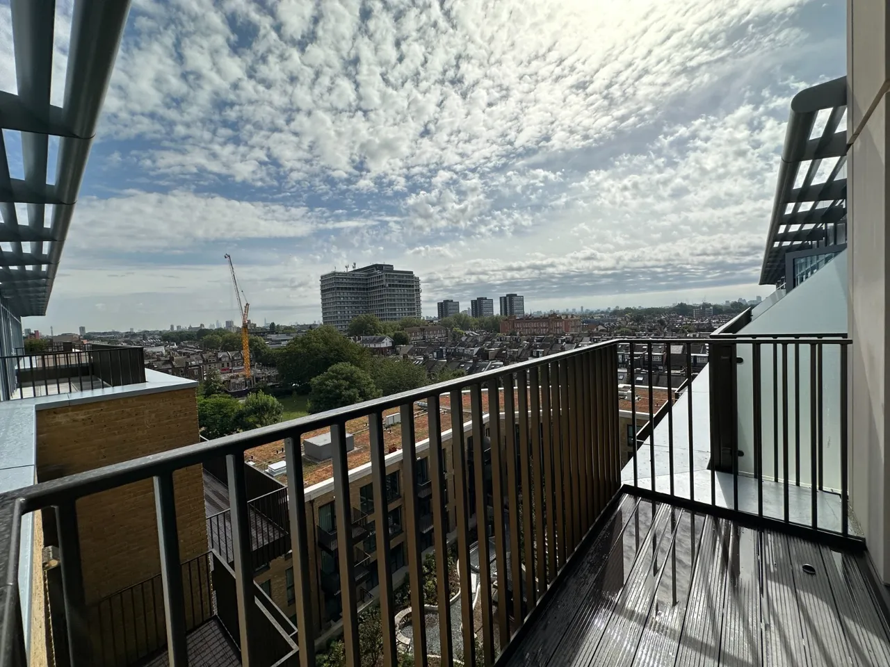 2 bed flat for sale — Parr's Way, London