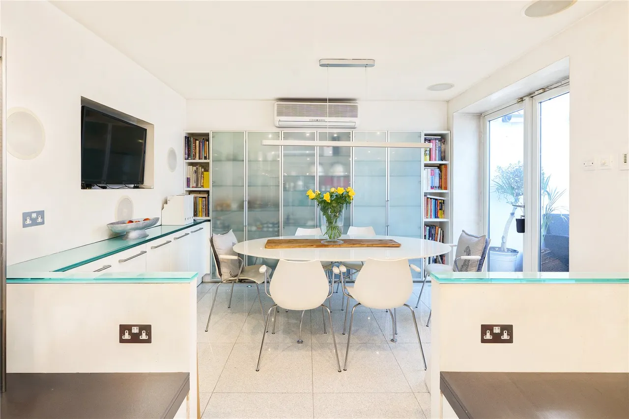 Westbourne Terrace, Hyde Park, London, W2 3UP, photo 4