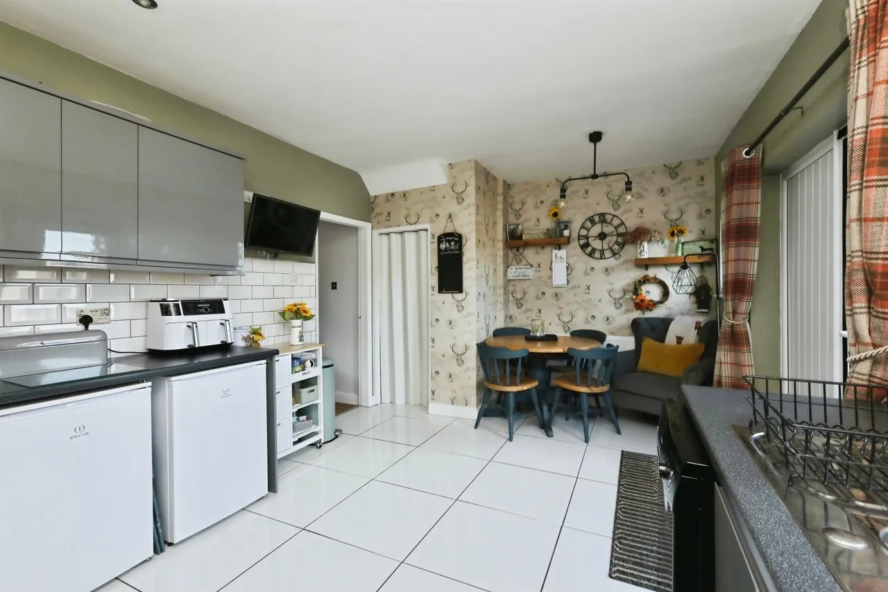 Howville Avenue, Hatfield, Doncaster, photo 8