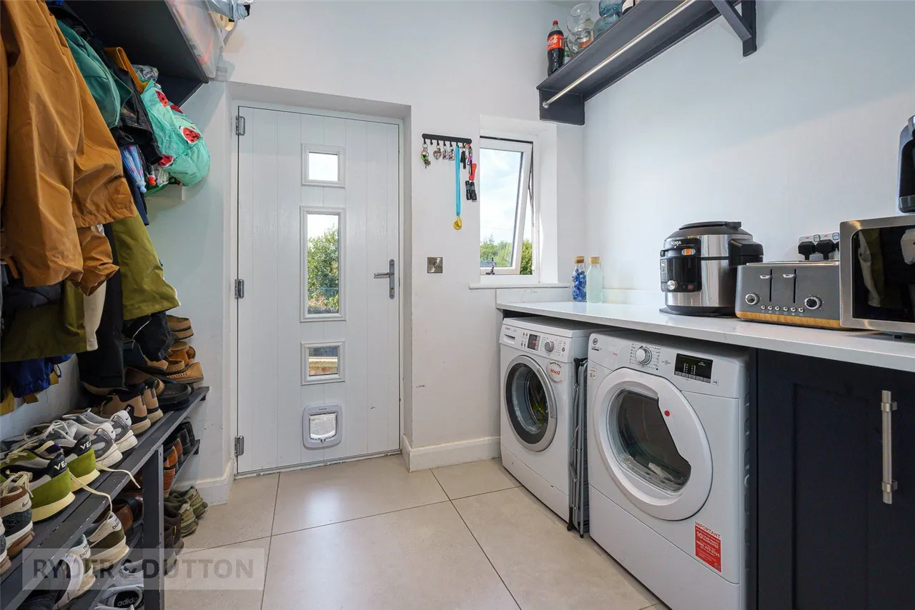Linfit Lane, Linthwaite, HD7, photo 15