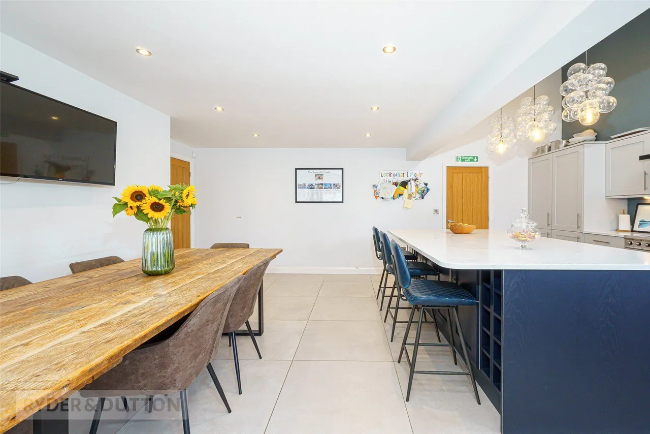 Linfit Lane, Linthwaite, HD7, photo 8