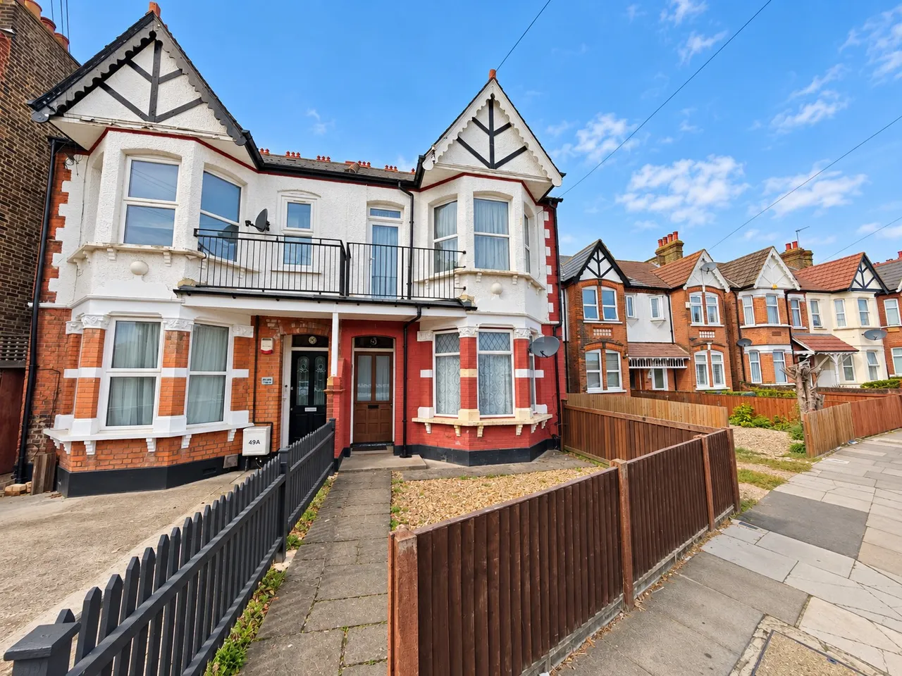 2 bed flat for sale, Dormers Wells Lane, Southall, UB1