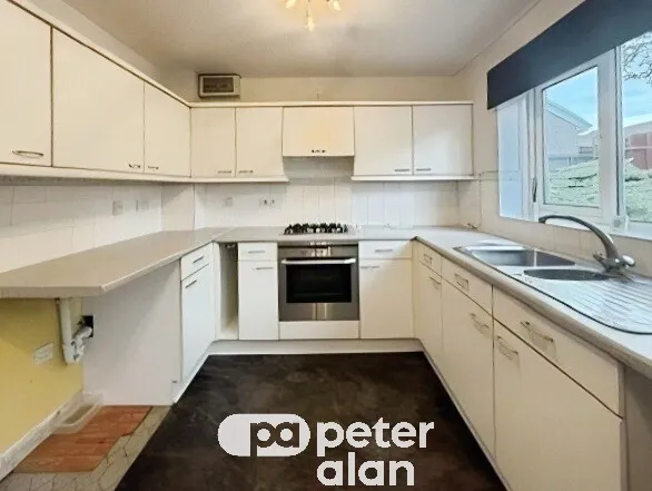Rushfield Gardens, Bridgend, CF31, photo 4