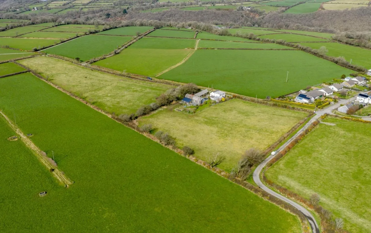 Tanglwst, Capel Iwan, SA38, photo 5