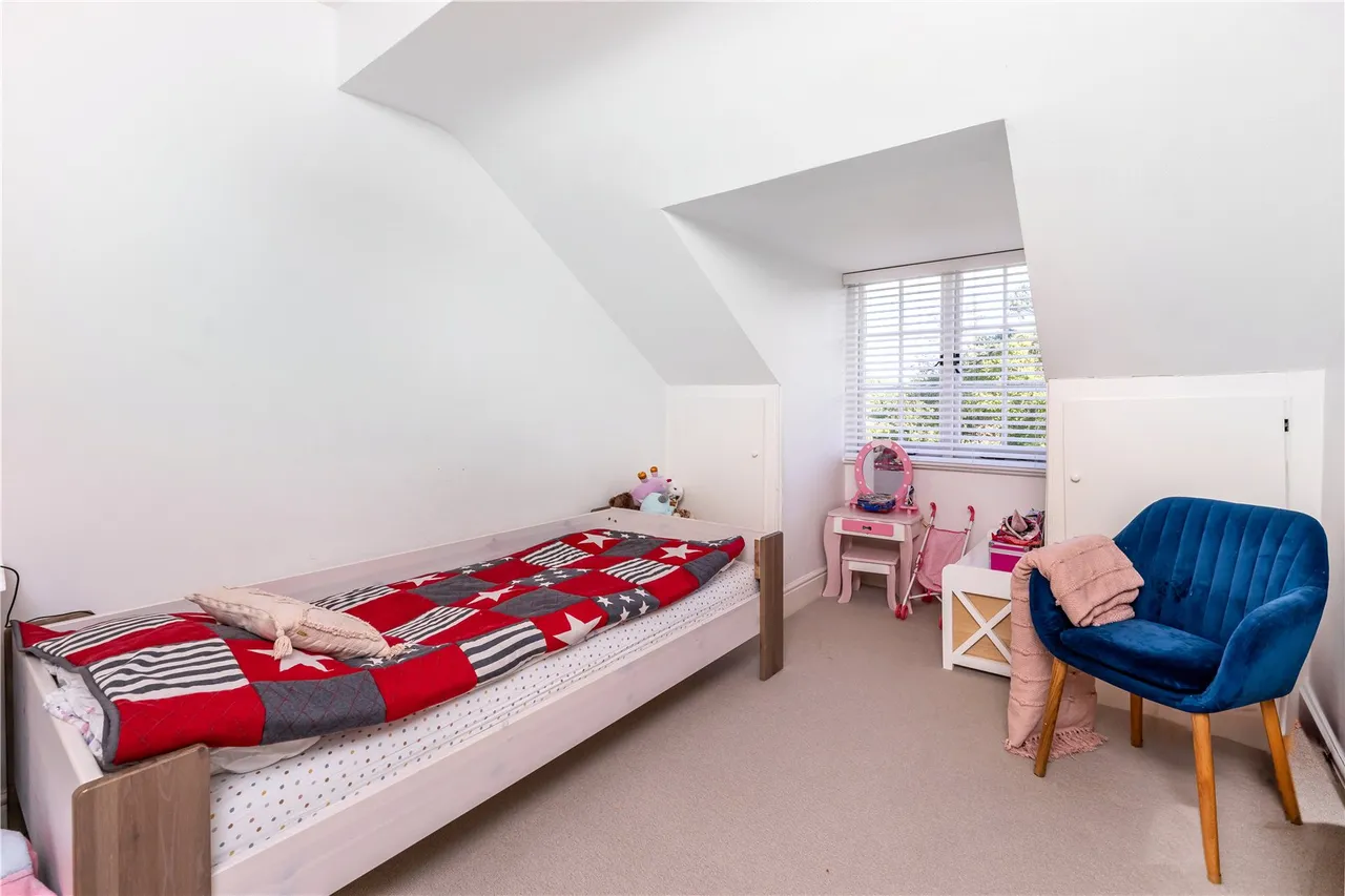 Wensleydale Road, Hampton, TW12 2LT, photo 14