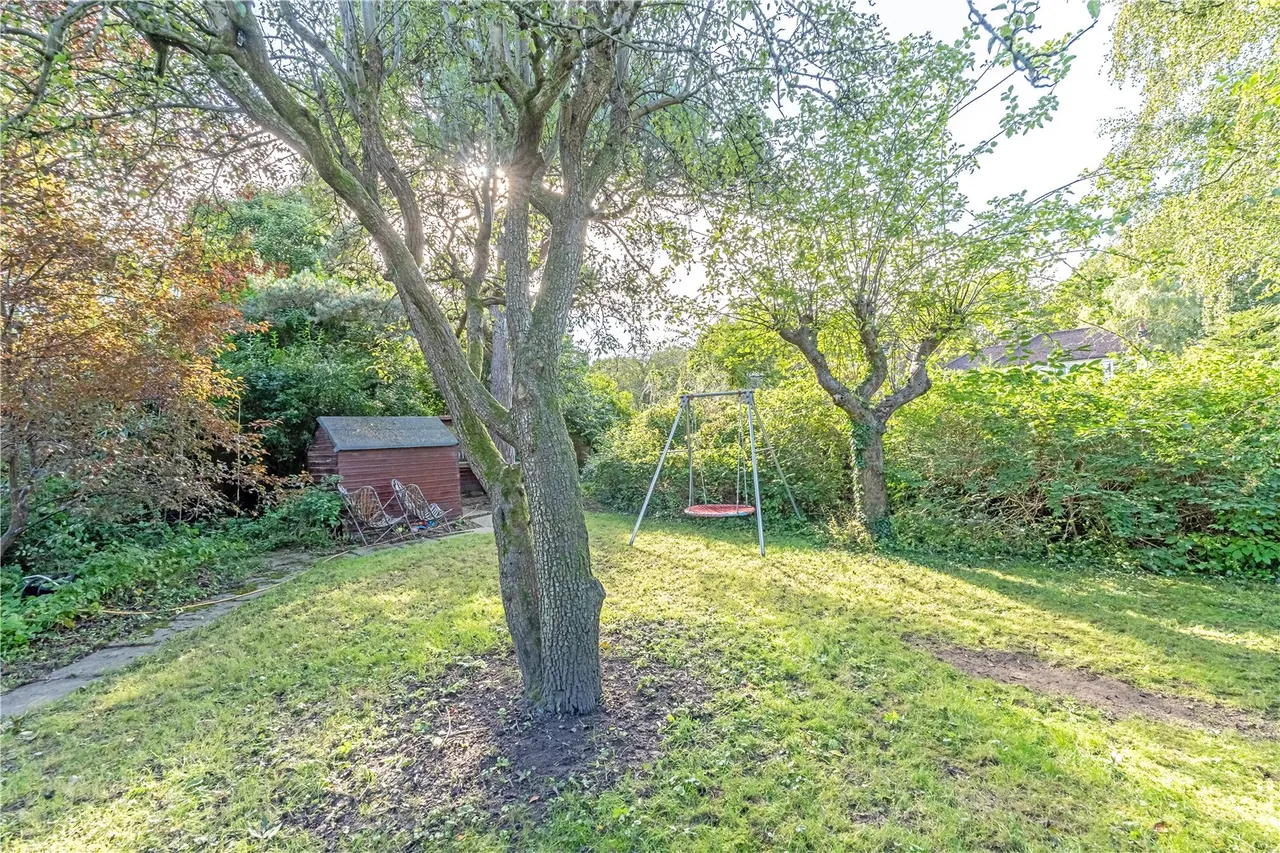 Wensleydale Road, Hampton, TW12 2LT, photo 10