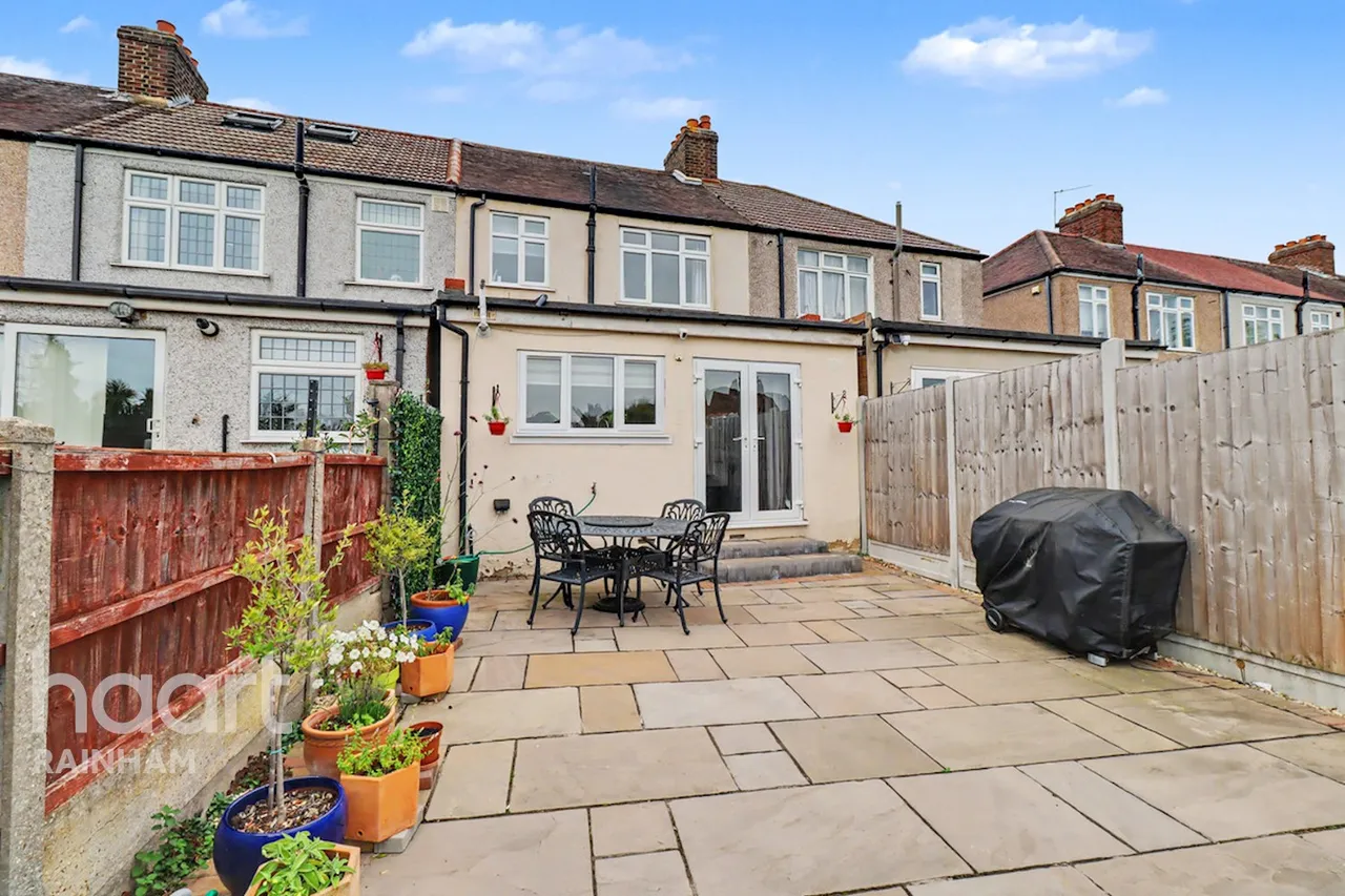 South End Road, Rainham, RM13, photo 19