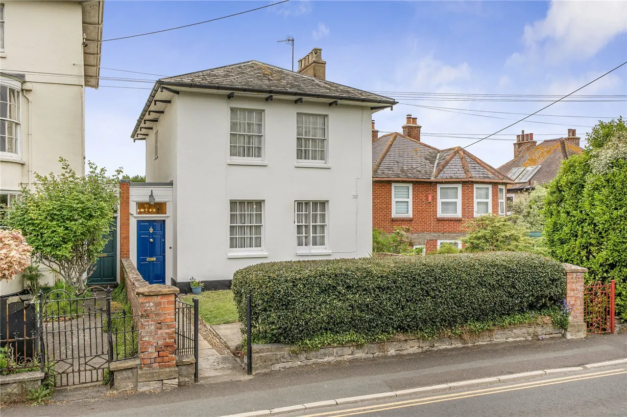 5 bed house for sale, West Bay Road, Bridport, DT6