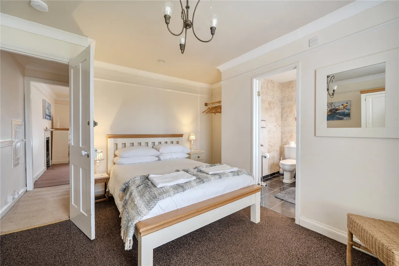 West Bay Road, Bridport, DT6, photo 14